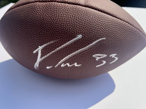 Super Bowl Champion New England Patriots Deion Lewis signierter Fußball - Bild 2 von 3