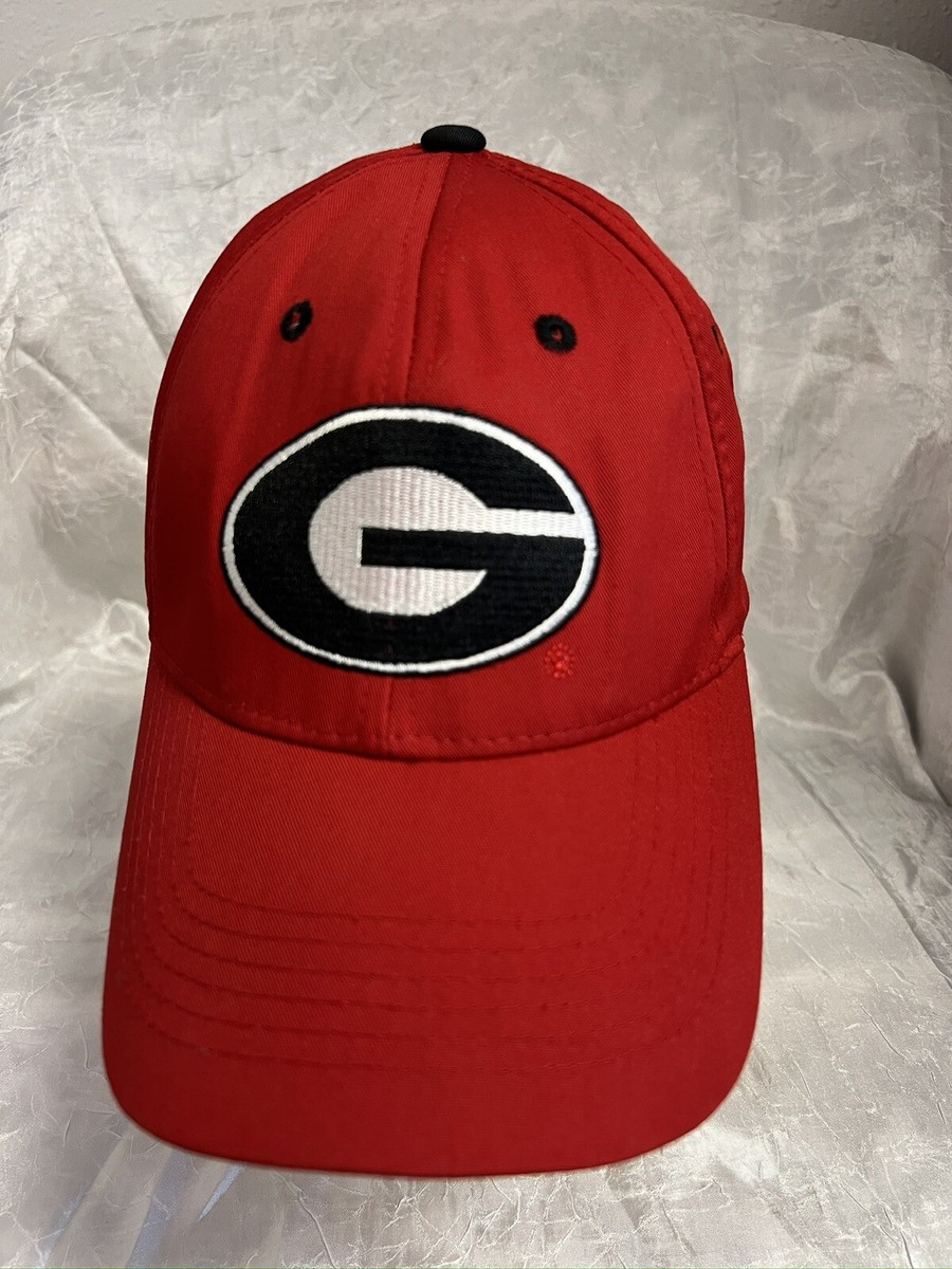 University of Georgia - Red and Black Adjustable Cap - NWT loo s-l400.jpg main image 3