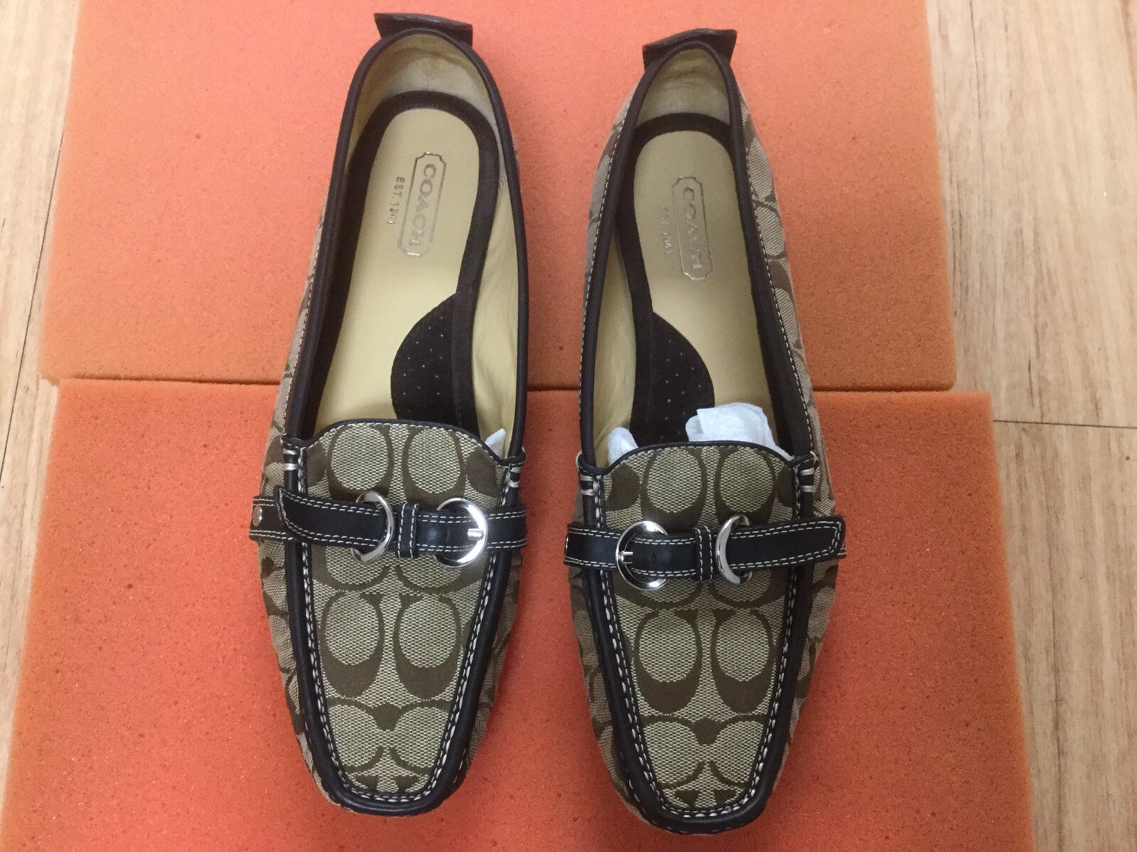 size 11 wide women's flats