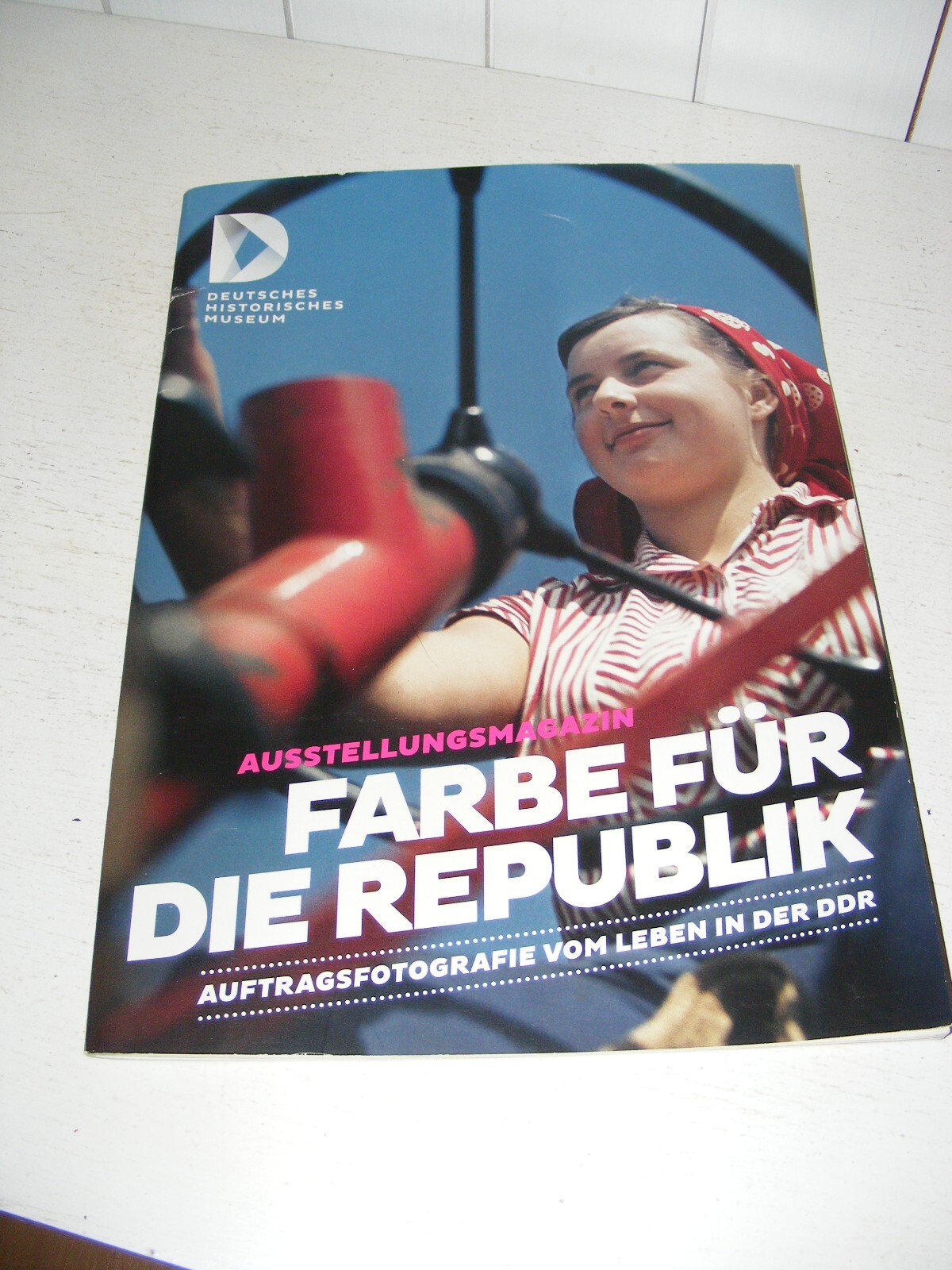 Bild 1 von 12