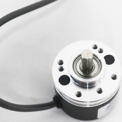 1pc brand new OEW2-04-2HC encoder 400P/R