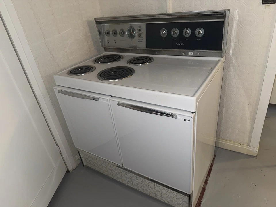 Horno doble eléctrico Frigidaire vintage años 50 Foto 2 de 3