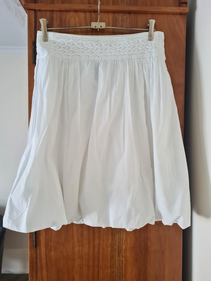 CROSSROADS White Cotton Broderie SKIRT Size 8