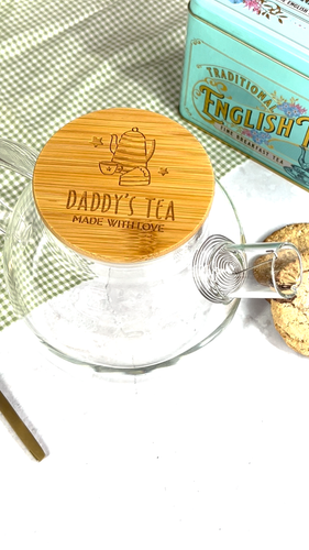 Olla de té de vidrio personalizada para amantes de 1 L tapa de madera de abuelo hecha con olla de amor - Vídeo 1 de 1