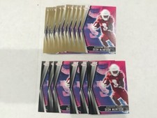 Lot (19) DEON MCINTOSH Washington State 2022 Sage Low Football 12 Gold 7 Base