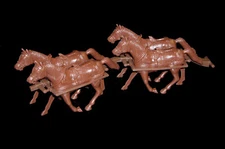 4 CTS Wagon Horses & hitchs plastic toy soldier Marx playset