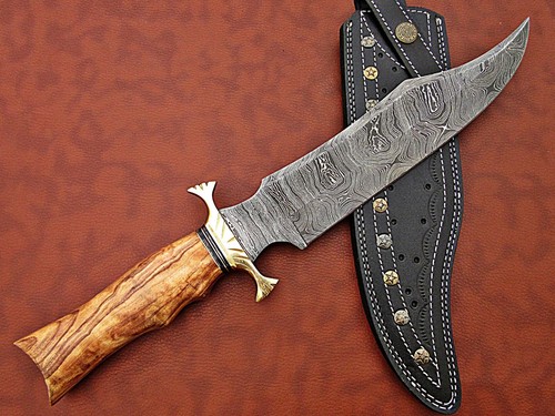 CUSTOME HAND MADE DAMASCUS STEEL HUNTING KNIFE WITH OLIVE WOOD HANDLE. - Picture 3 of 7