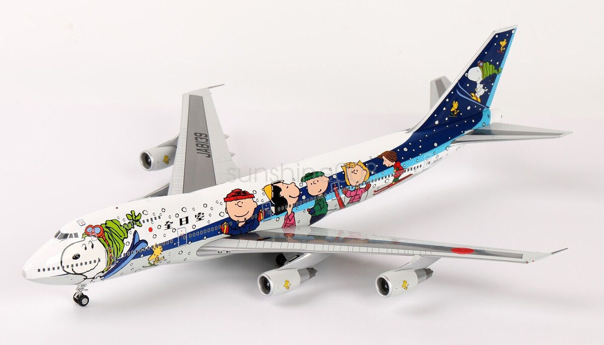 SQ Wings 1:200 ANA All Nippon Air Boeing B747-400 Diecast SQ Wings 1:200 ANA All Nippon Air Boeing B747-400 Diecast