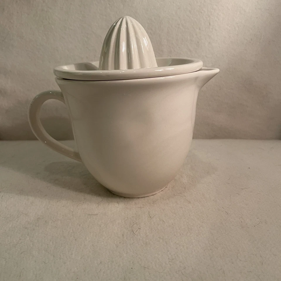 Rae Dunn Artisan Collection SQUEEZE Ceramic Juicer White Black 2 Piece - Image 2 of 4