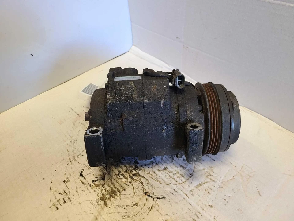 Chevy Avalanche 2002 conjunto de compresor de aire acondicionado OEM 89024907 Foto 3 de 4