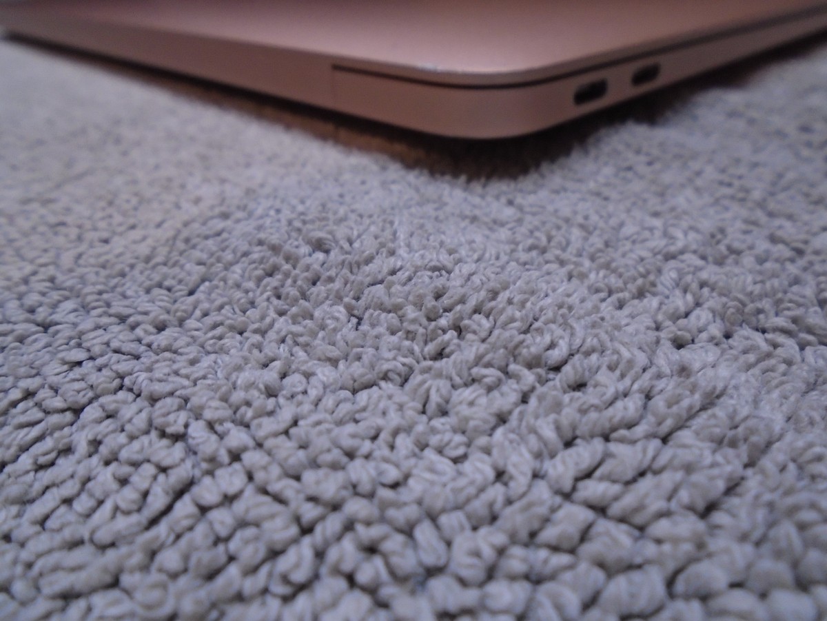 2020 Apple MacBook Air, 13