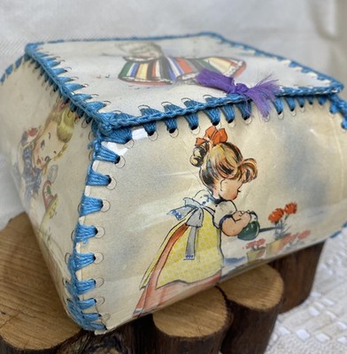 Vintage Handmade Stitched Ephemera Greeting Card Trinket Box Crocheted Trim