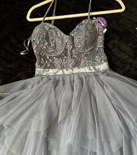 Windsor blue Lacey prom dress size 1