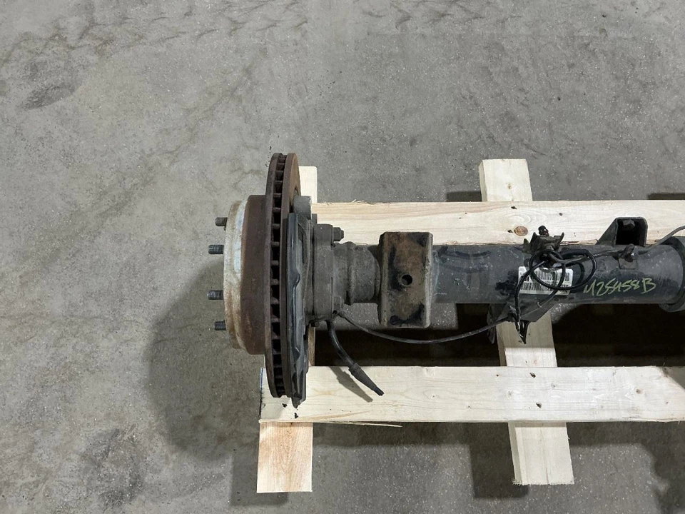 Rear Axle 4.0L 6 Cylinder Fits 12-20 NV 1500 847030 - Image 2 of 4