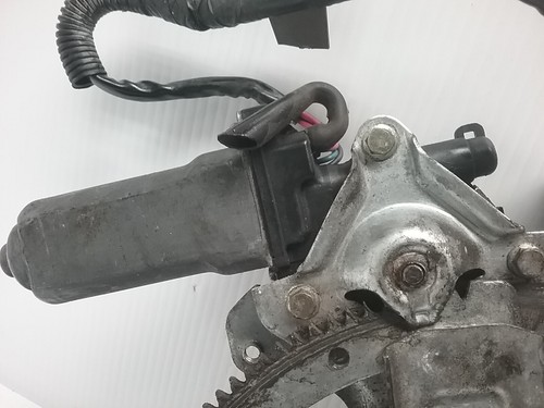 1992-1996 Honda Accord Left Front Window Regulator With Motor (2.2L 4 Cylinder) - Picture 7 of 7
