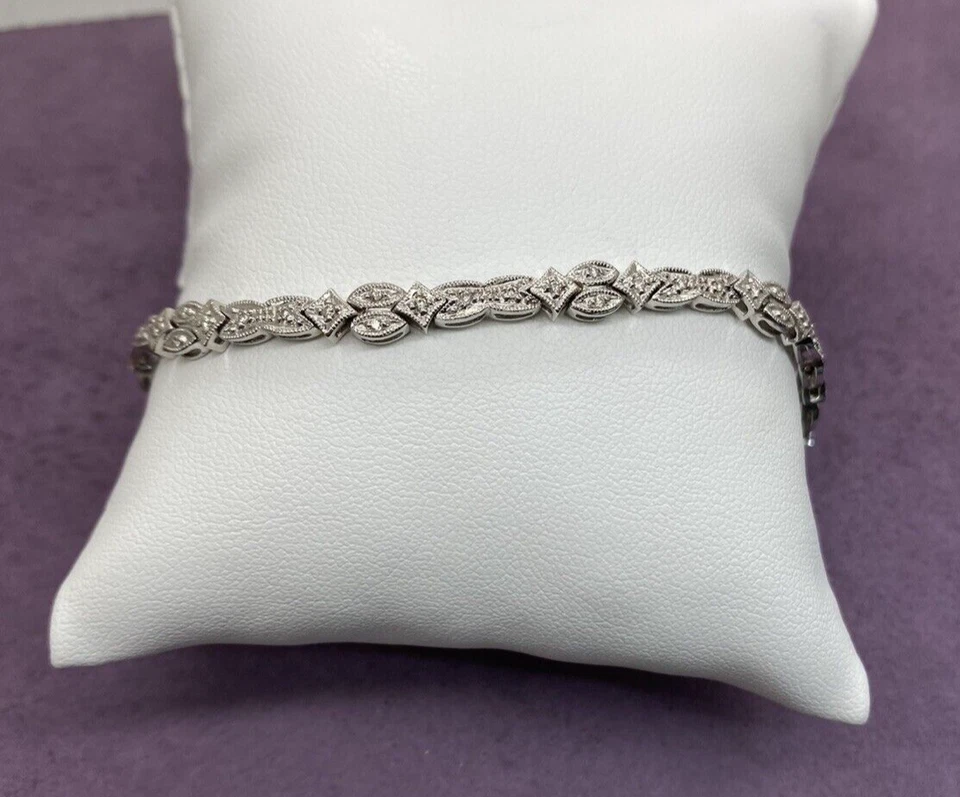 14kt White Gold .30 CTW I1, I Diamond Patterned Tennis 7.5 in Bracelet 991782-1 - Image 2 of 4
