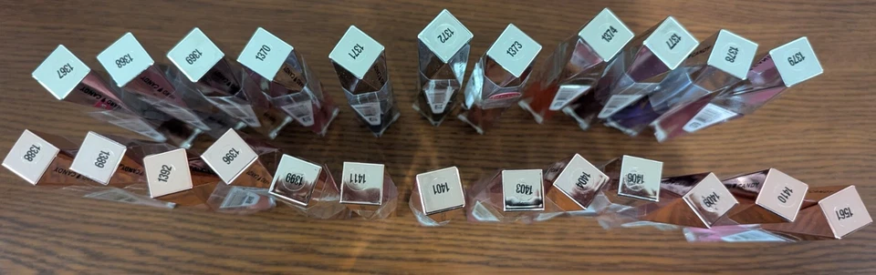 HARD CANDY PLUMPING SERUM VOLUMIZING LIP GLOSS 0.12fl oz ***SEE VARIATIONS*** - Image 2 of 2