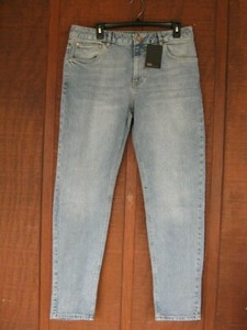 stretch tapered jeans