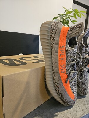 Size 11 - adidas Yeezy Boost 350 V2 Low Beluga Reflective