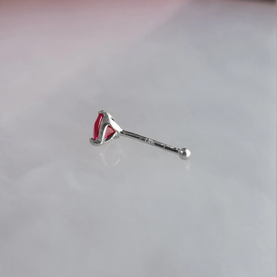 Plata 925 3 mm Rubí Simulado Corazón Nariz Piercing Tornillo Pasador para Mujer Foto 3 de 4