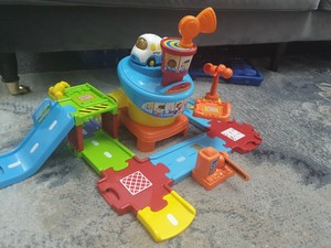 vtech toot toot plane
