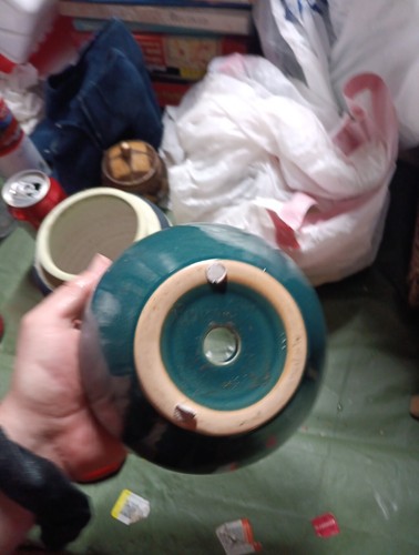 VTG Bauer Tracy Irwin Indian Pot Matte Green Whit Overspray Art Pottery Vase - Picture 7 of 7