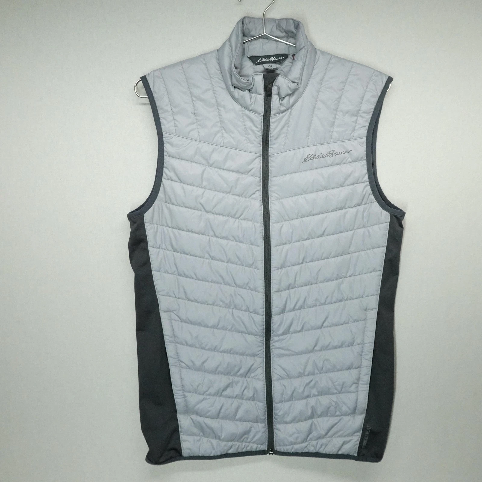 Eddie Bauer Vest Mens Small Gray Quilted FreeHeat PrimaLoft Hiking