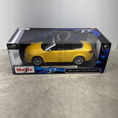 Maisto 1:18 2007 Audi RS4 Cabriolet B7 Yellow Diecast Convertible