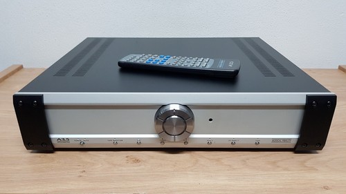 Musical Fidelity A3.5 Dual Mono Integrated Amplifier + Remote