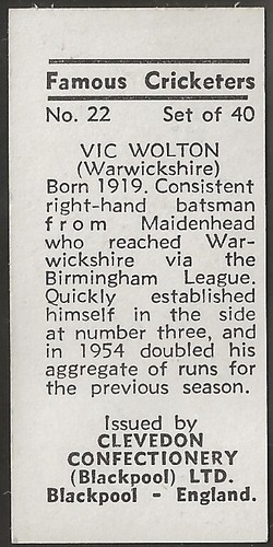CLEVEDON-FAMOUS CRICKETERS 1959 (B&W)-#22- WARWICKSHIRE - WALTON - Picture 2 of 2