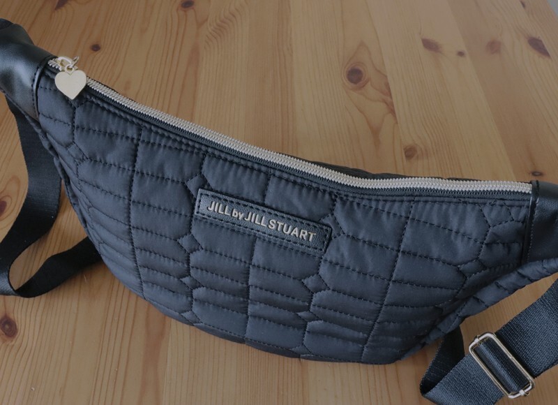Jill by Jill Stuart crescent shoulder bag sweet supplement
