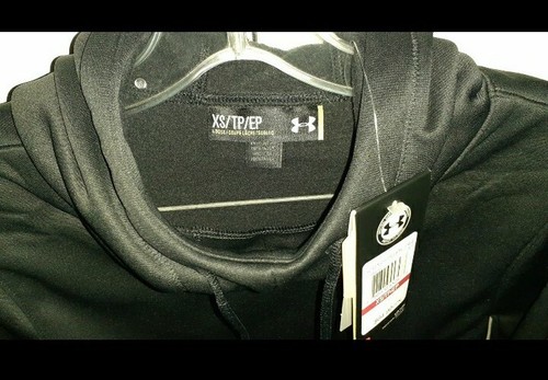 NOS Women's Sz XS BLK Under Armour STORM Hoodie, Winterwear Pullover -COLDGEAR - Picture 3 of 12