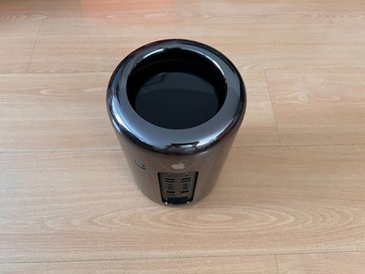 Apple Mac Pro 2013, Xeon E5-2690v2 3.0GHz 10-Core, 64GB RAM, No SSD, Dual D300