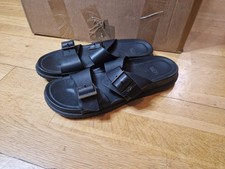 UGG Black Leather Sandals – UK 9 EU 43 – Excellent Pre-Owned ⭐