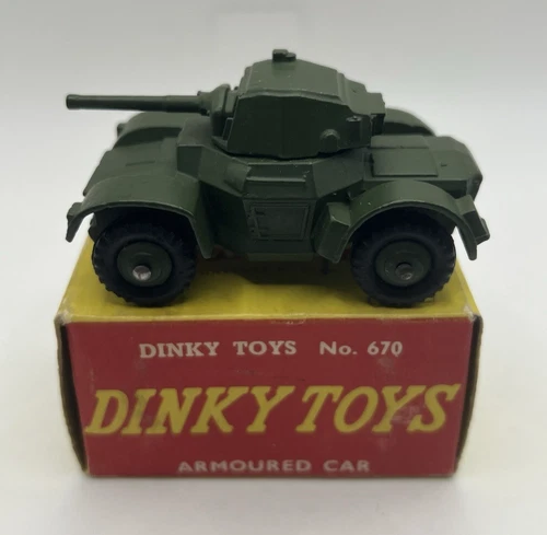 Vintage Dinky Toys 670 Armoured Car Military In Original Box