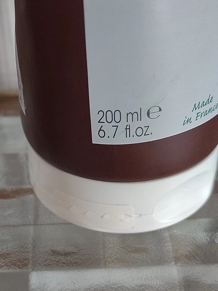 Klorane Acondicionador con Quinina y Vitaminas B para Adelgazar el Cabello,Hombres-Mujeres-6.7oz Foto 3 de 3