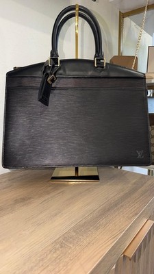 Authentic Louis Vuitton Epi Riviera black leather w name tag COA included 