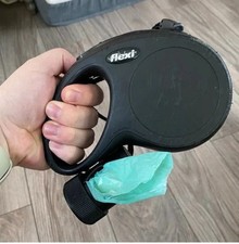 Flexi New Classic Medium 26ft Dog Leash for Dogs Up to 44lbs Black Bag storage