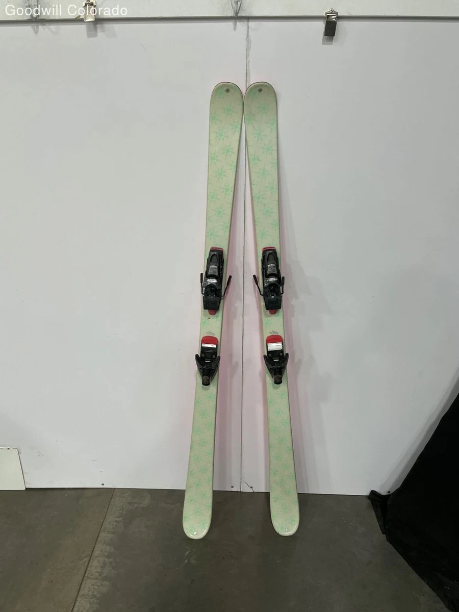 burton bloom snowboard Burton Blossom Snowboard