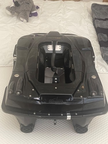 futterboot mit echolot autopilot gps  gebraucht wie neu  - Bild 9 von 10