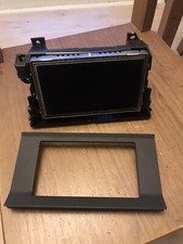 OEM RENAULT GRAND ESPACE DCI 2002-2010 SAT NAV SCREEN & SURROUND