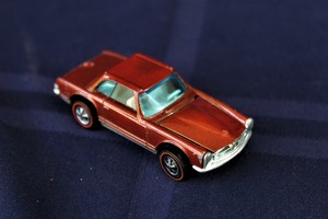 hot wheels mercedes benz 280sl