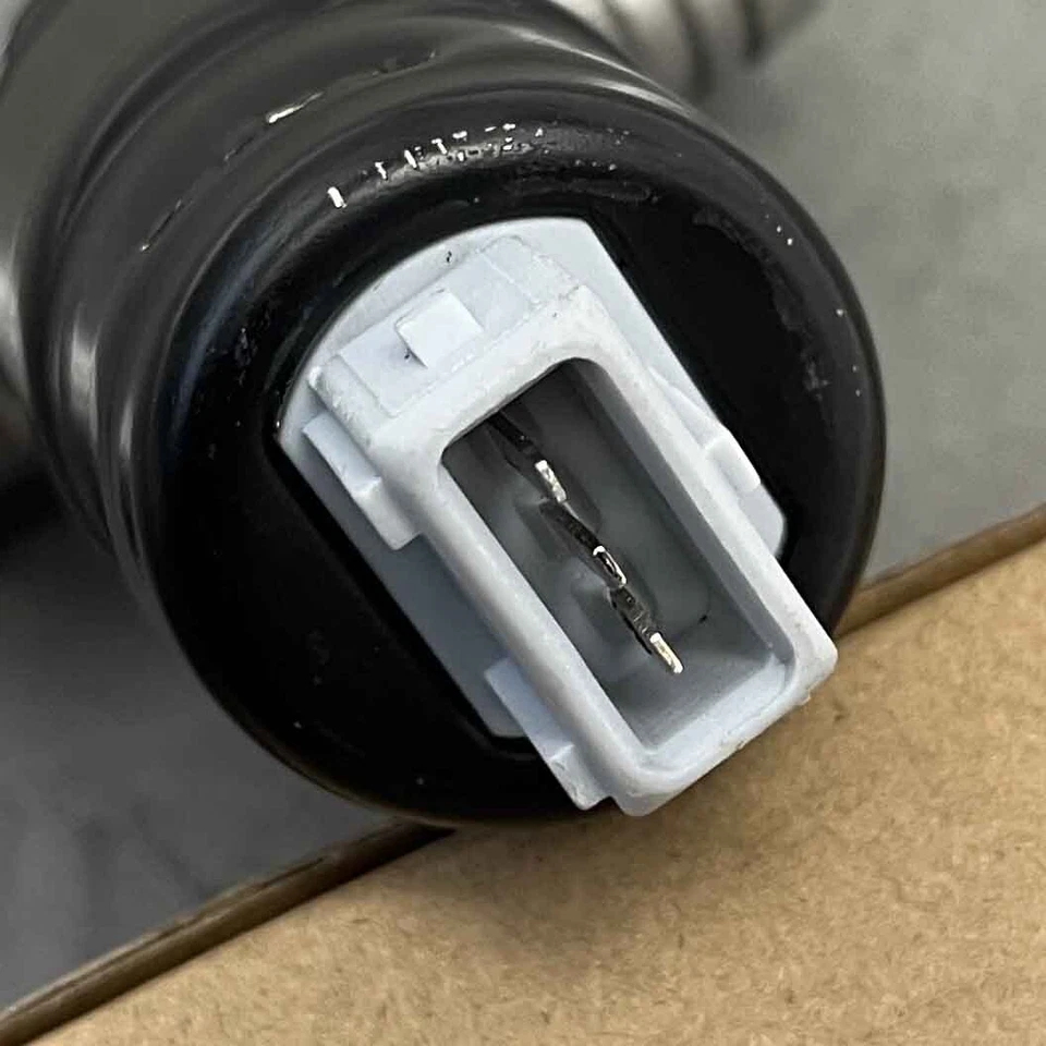 Idle Air Control Valve for Porsche 911 924 S 944 Dodge Eagle 81-90 93060616100 - Image 3 of 4