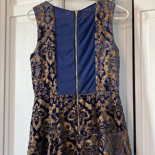 Vintage 1990s Betsey Johnson blue and gold brocade party dress. Size 6 - Picture 3 of 9