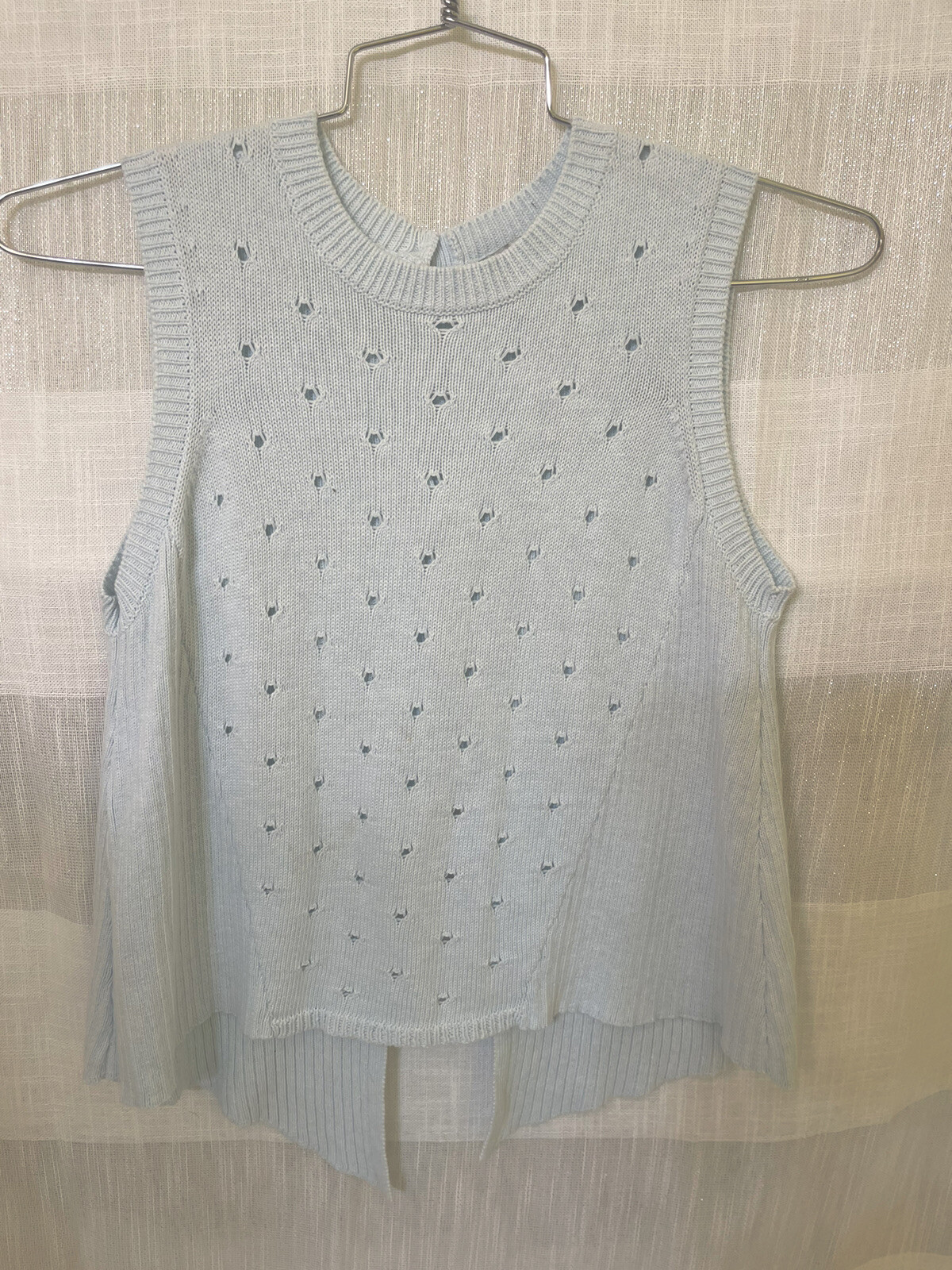 Cotton  by Autumn Cashmere  Women’s sleeveless sweater With Buttons On Back XS