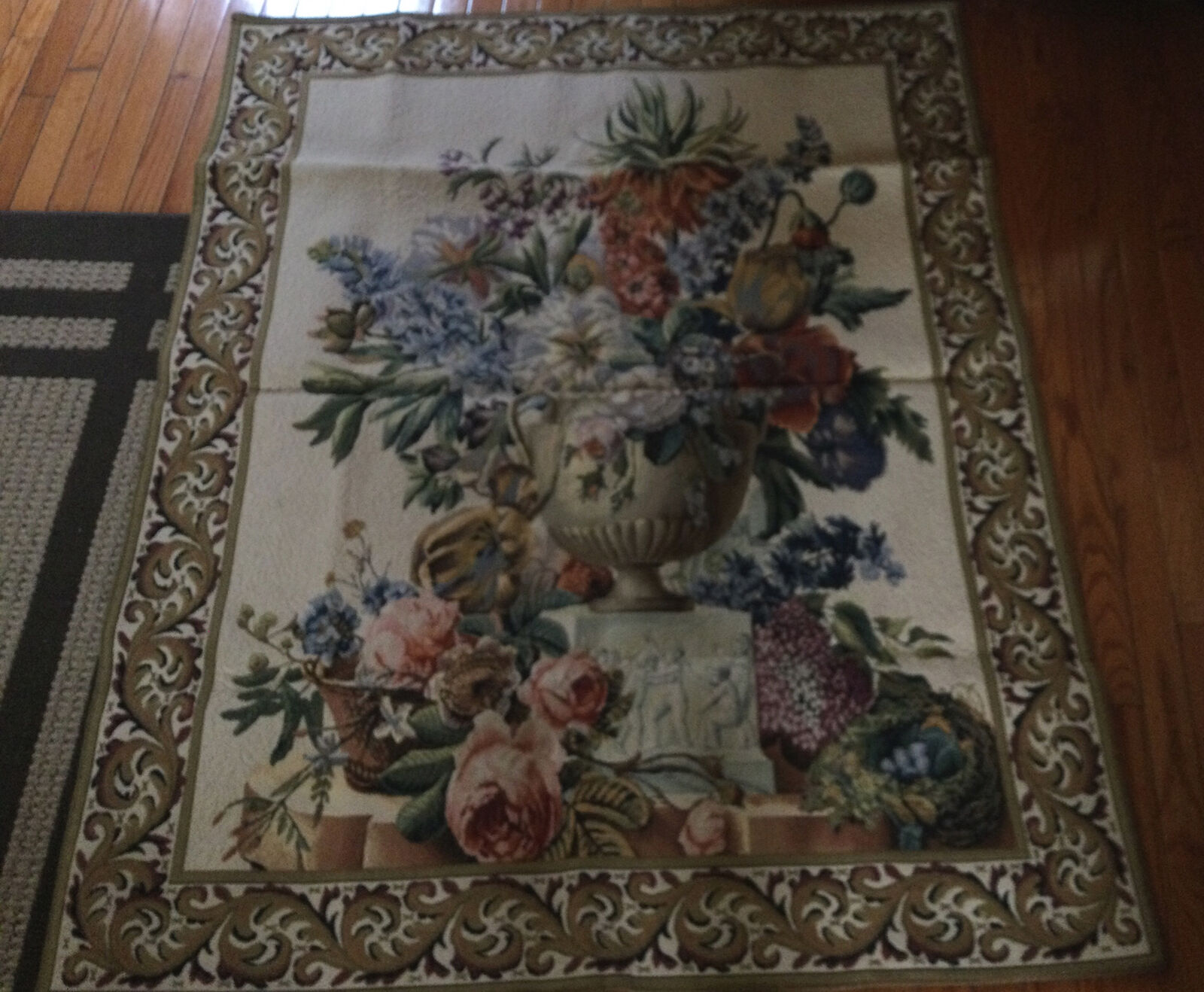 Corona Decor Co. Vintage Wall Flowers Tapestry 48” x 60”- Mint Condition W/Hooks