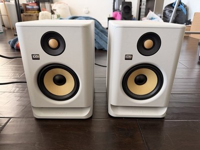 KRK ROKIT 5 G4 White Studio Monitor Speaker Pair Bi-Amplified DSP Tuning XLR