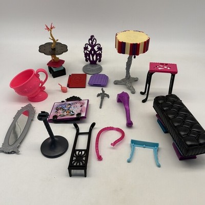 Monster & Ever After High Miscellaneous Furniture / Accessories Lot! 