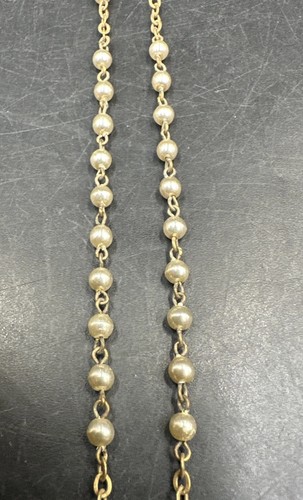 VINTAGE GOLD TONE PEARL COLOR BEAD ROSARY MADE IN ITALY 22" NECK OPENING - Picture 9 of 15