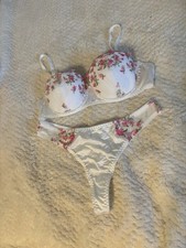 VTG Beautiful White Satin Bra And Panties Set Size L